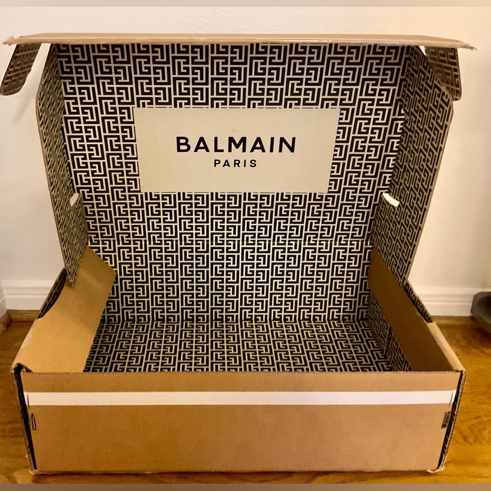 BALMAIN PARIS large shipping box. With monogram inside the box. Size 22.5”